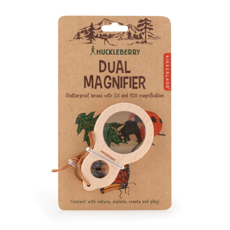 Huckleberry dual magnifier on a brown packaging white background