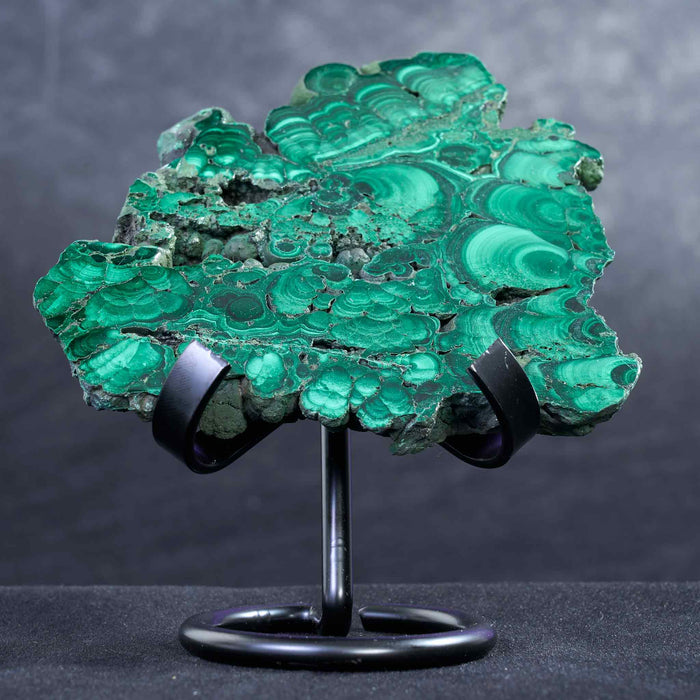 Malachite Slice 8-10cm  stand