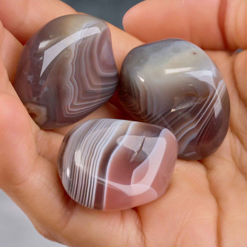 Tumbled Grey Agate Stones