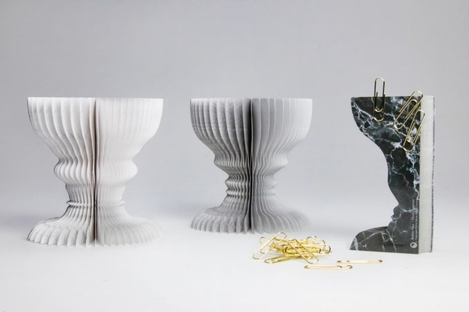 Rubin Vase 3D sticky notes