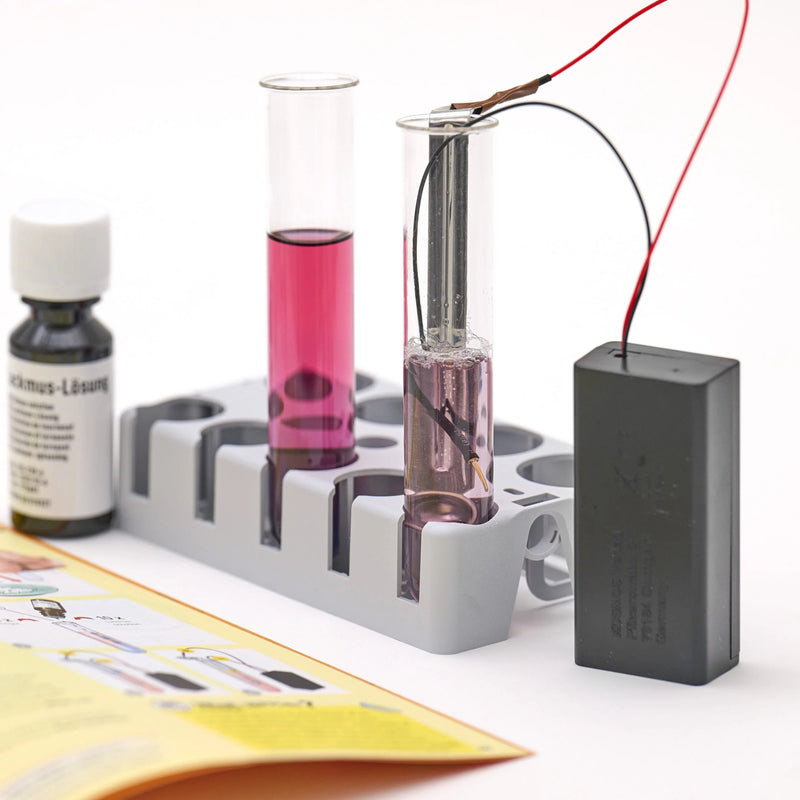 Thames and Kosmos Chem C500 Chemistry Set